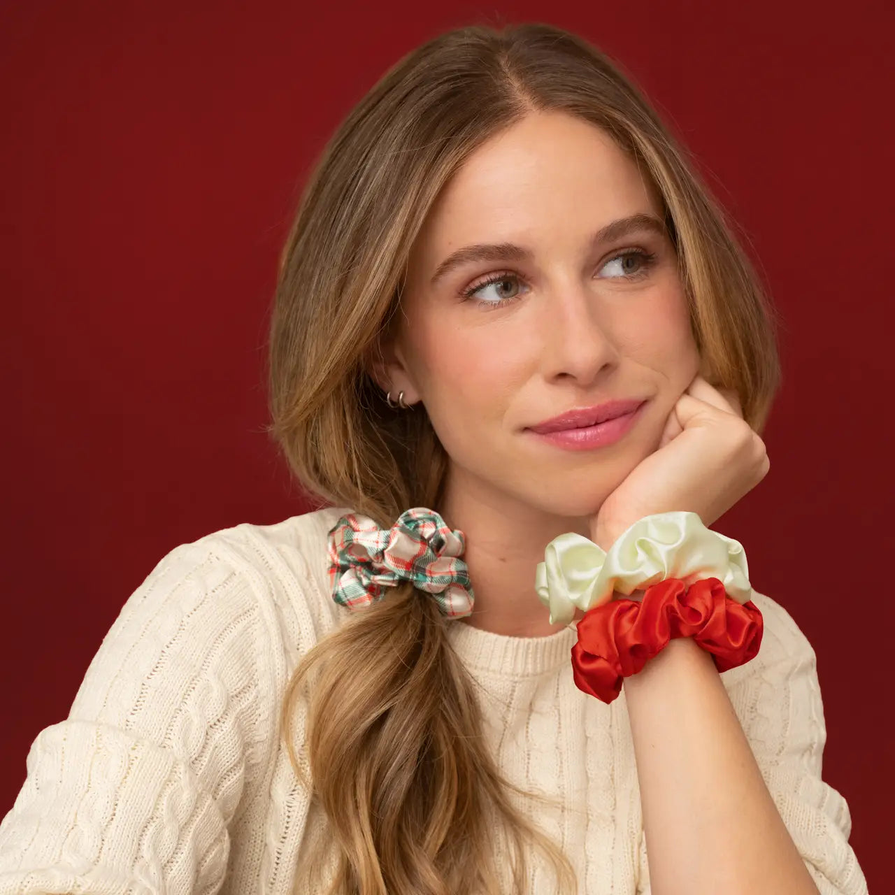 Kitsch Holiday Scrunchies 3pc Set- Multi-Colour
