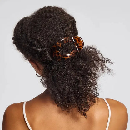 Kitsch Recycled Plastic Medium Flat Cloud Clip- Tort