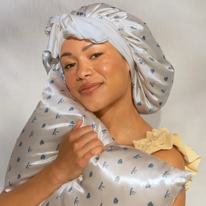 Kitsch Adjustable Oversized Satin Bonnet- Pearlized Cream & Coastal Blue